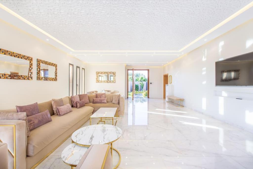 Villa Hawai, Ss Vis A Vis Avec Espace De Sport , Piscine Chauffee マラケシュ エクステリア 写真
